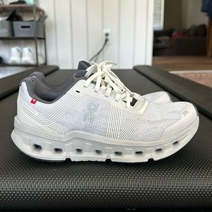 On Cloudgo Road-Running Shoes - Women's